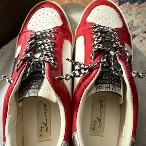 Vintage Havana Women's Red and White Low-Top Sneakers